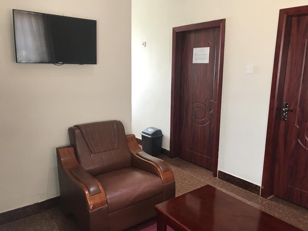 Northern Rock Hotel Mpika Δωμάτιο φωτογραφία